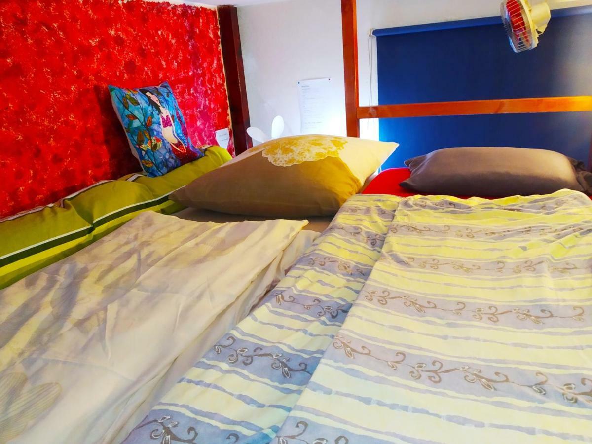 Citycentre Room For 1 Female Persons - Alternative Plus 1 Child Франкфурт на Майн Екстериор снимка